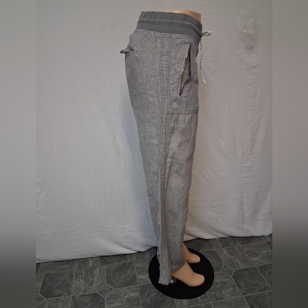 Athleta Dark Gray Relaxed Pants Size 6 - Picture 7 of 16